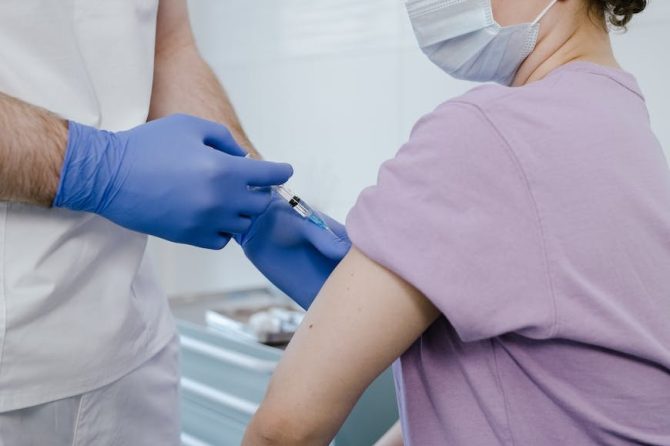 What is a Urologist? What Do They Do?