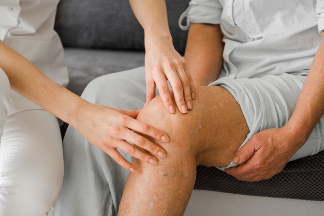 Advanced Knee Treatment at Thumbay University Hospital: Comprehensive Care and Prevention Tips